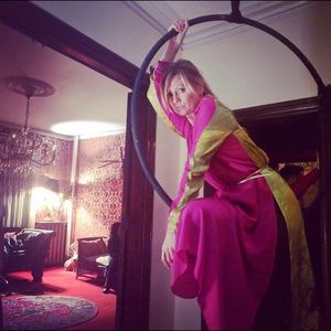 Meet your Posher, Elena